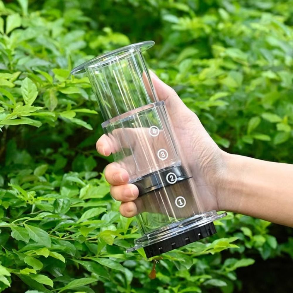 إبريق قهوة محمول على الطراز ال - مراجعة French Press Coffee Maker وسعره